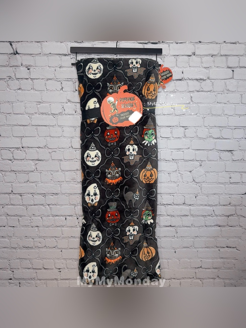 Johanna Parker Inspired Halloween Throw Blanket - Picture 2 of 5